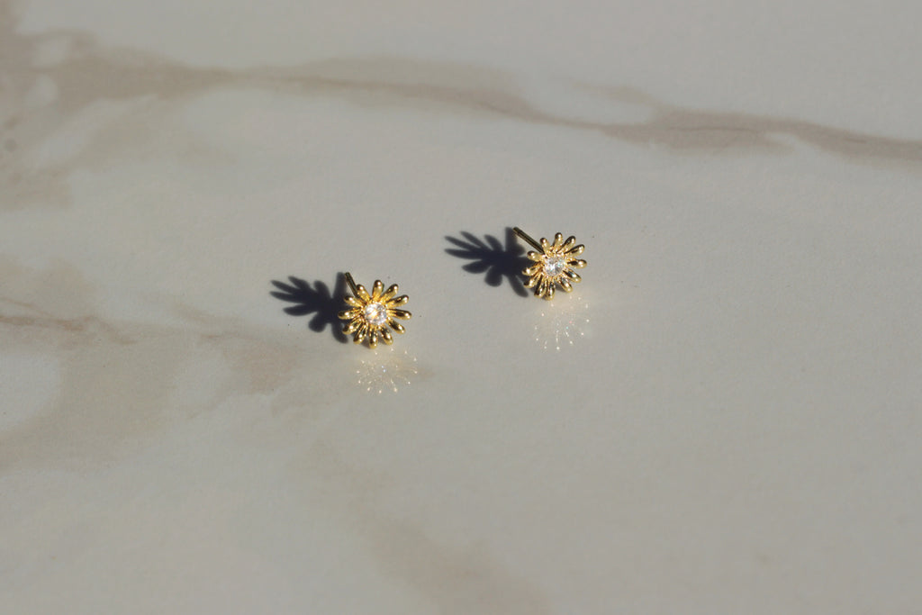 Sweet Daisy Studs (Two Options)