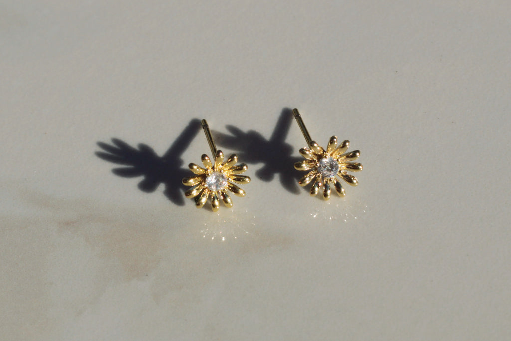 Sweet Daisy Studs (Two Options)