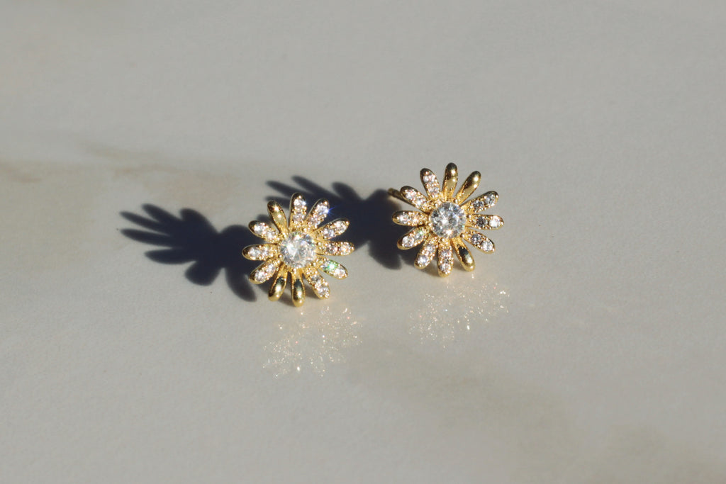 Sweet Daisy Studs (Two Options)