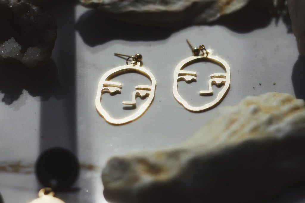 Oval Face Drop Earrings