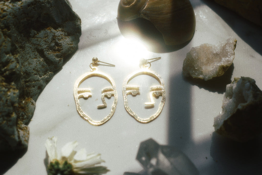 Oval Face Drop Earrings
