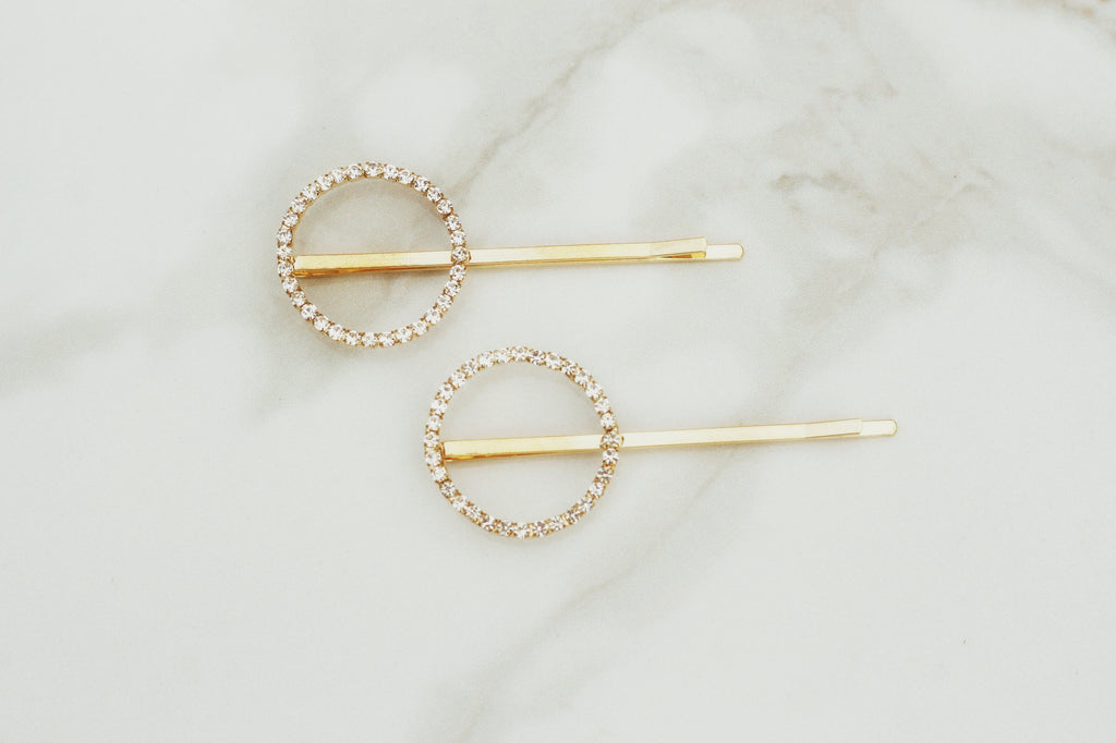 Circle Pin Set