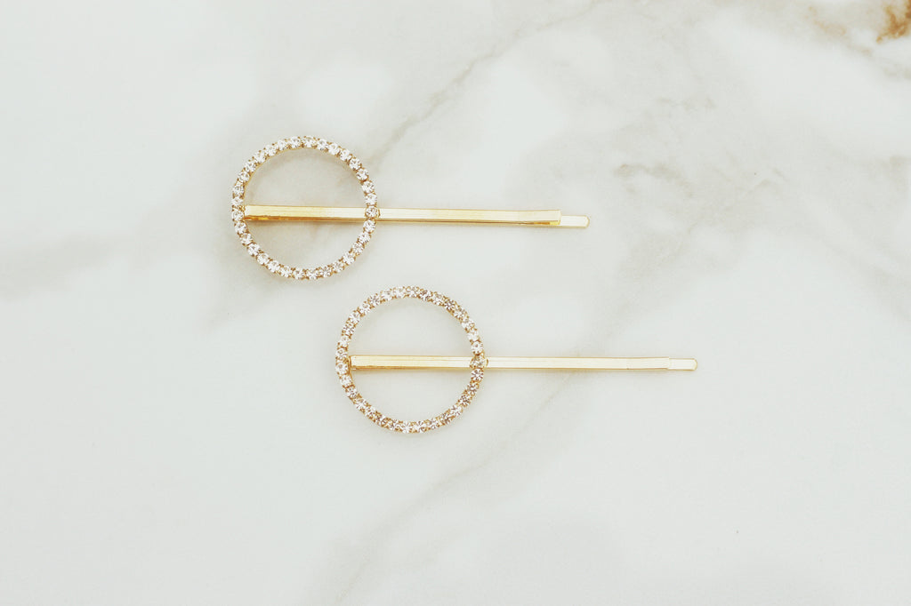 Circle Pin Set