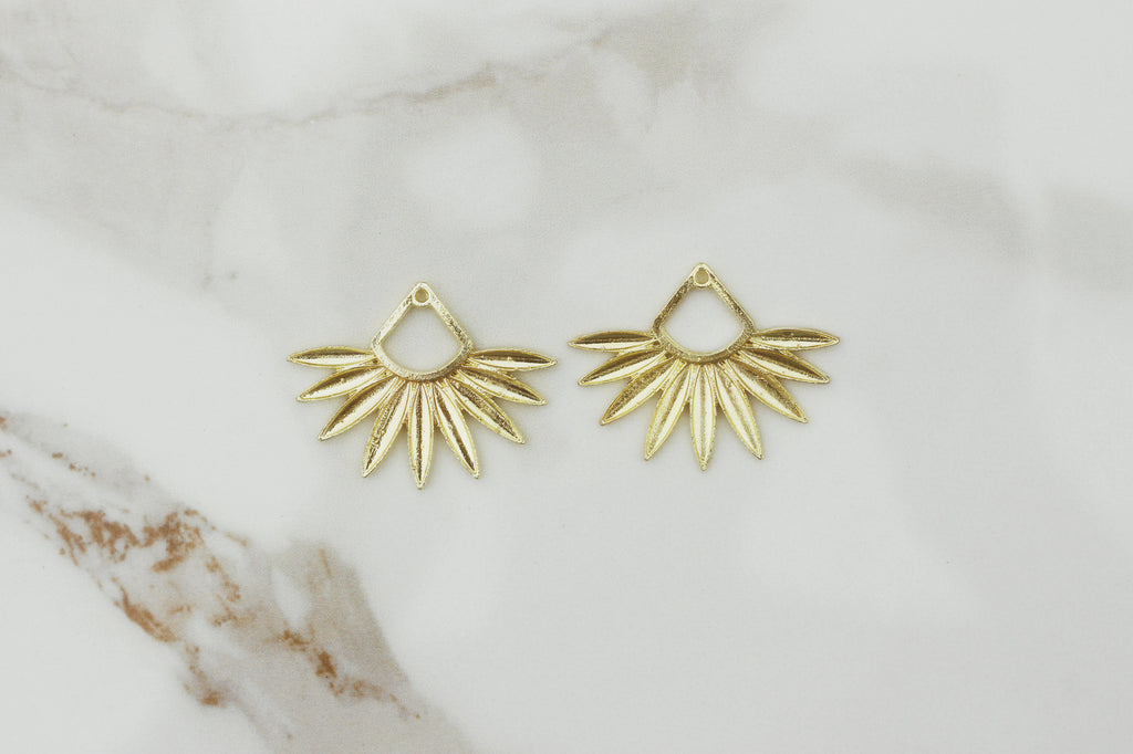 Mix and Match Plant-Themed Earrings