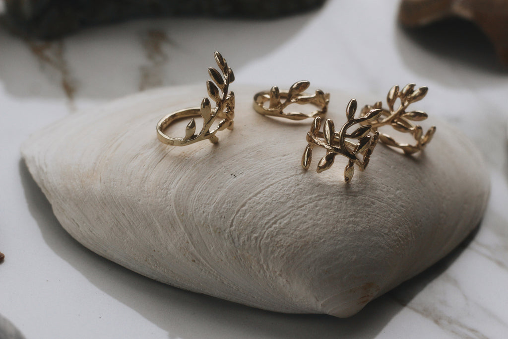 Leafy Vine Ring Set